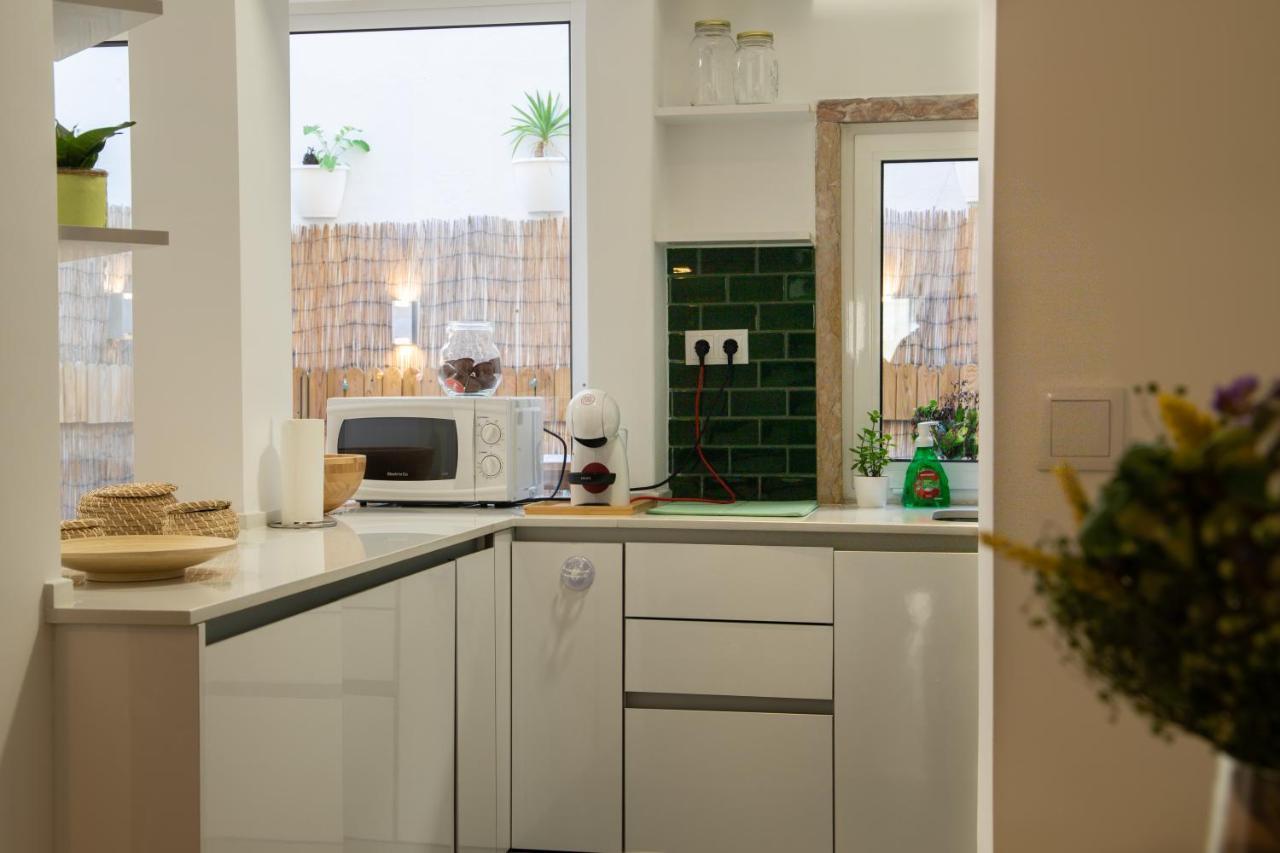 Apartamento Charming 1 Bedroom W/ Terrace Near Belém